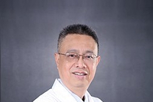 谢秀东